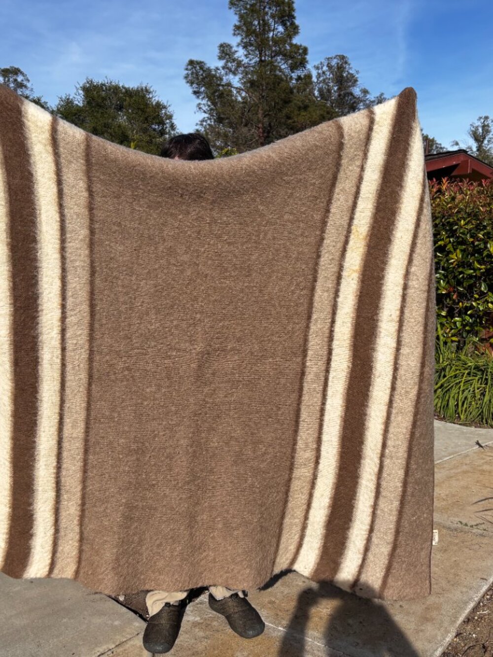 HILDA LTD. ICELANDIC 100 % wool blanket  vintage